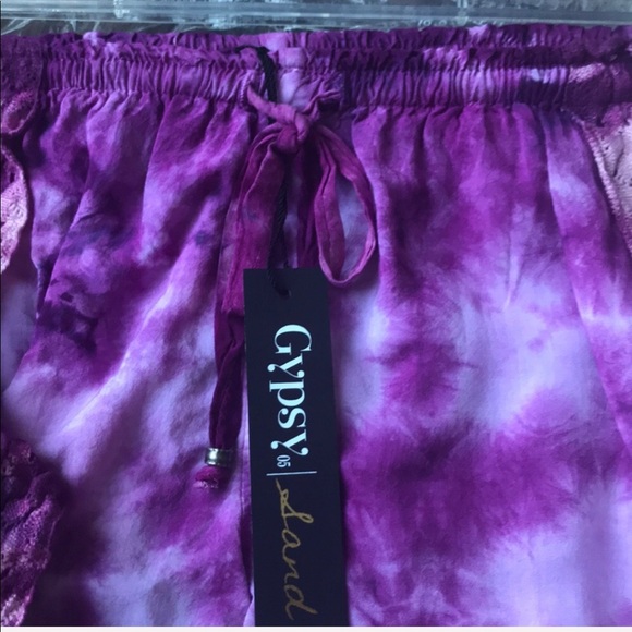 Gypsy 05 Tie dye cover up short - Picture 4 of 5